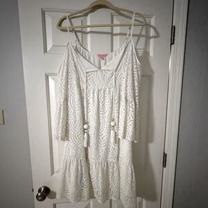 Beautiful white eyelet LILY PULITZER dress!!!